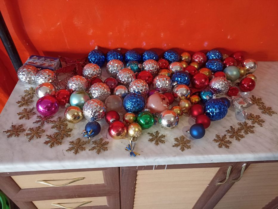 Игрушки елочные новогодние