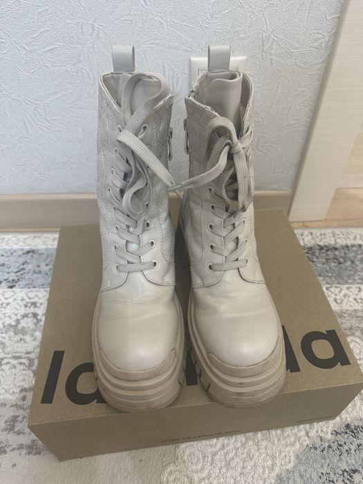 Продам зимние ботинки