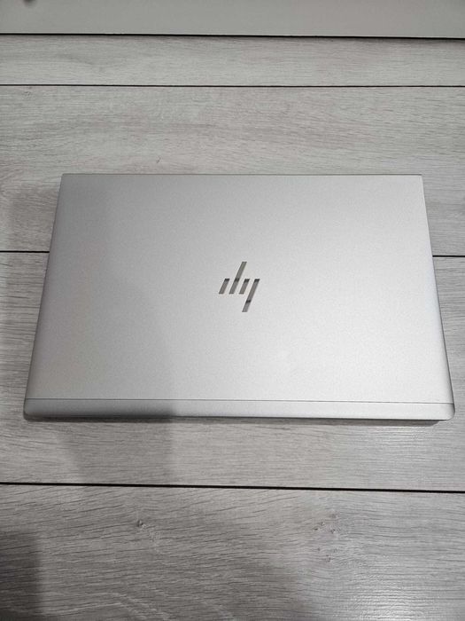 HP Elitebook 640 G9