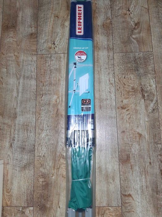 Сушилник за дрехи Leifheit Linopop UP-140