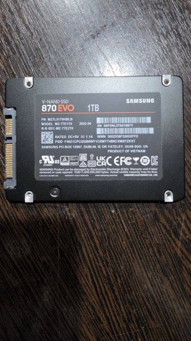 Жесткий диск Samsung EVO