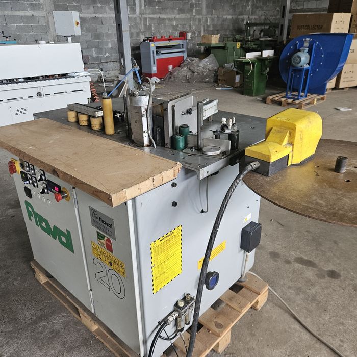 кантираща машина за праволинейно и криволинейно кантиране