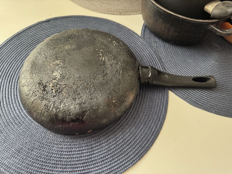 Сковорода 22 см  б/у