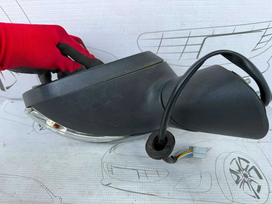 Oglindă Retrovizoare Stânga Electrică 6 Pini Ford B-MAX 2104839 / AV11-17683-FL / [2012-2020] / (5D3)