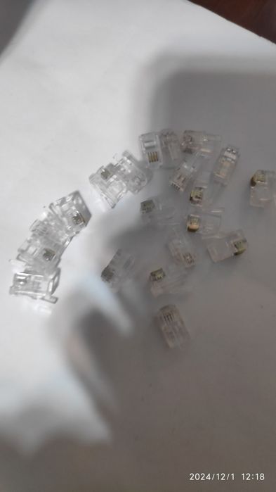 Коннекторы rj9 (4p4c) 20шт. для телефоннрго кабеля