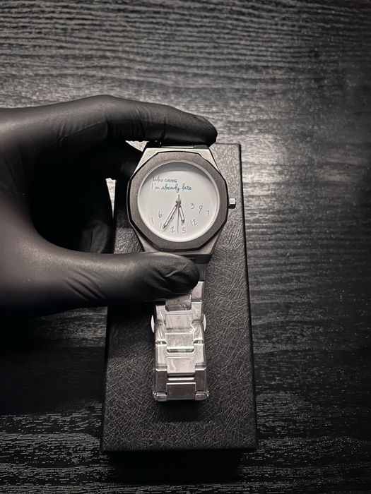 Ceas "Who cares I'm already late"