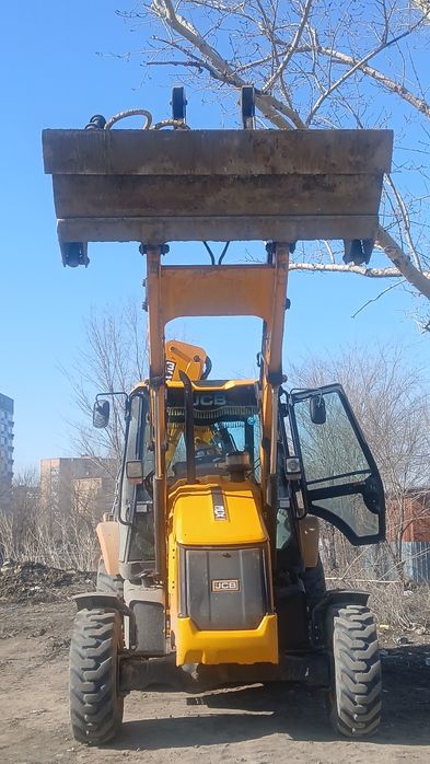 Услуги экскаватора погрузчика