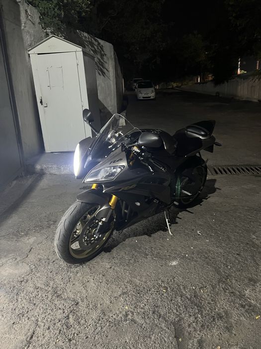 Yamaha r6 2013 Sotiladi