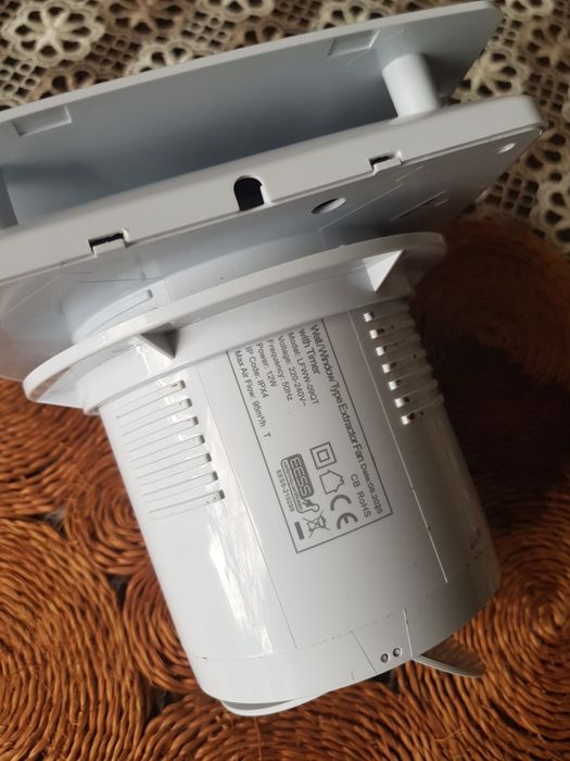 Ventilator  nou aerisire baie