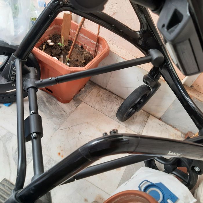 Бебешка количка 3 в 1(InfaBaby)