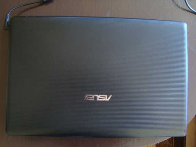 Лаптоп Asus X75V