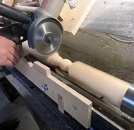 Strunguri  pentru lemn si  dispozitive de slefuit mai multe modele