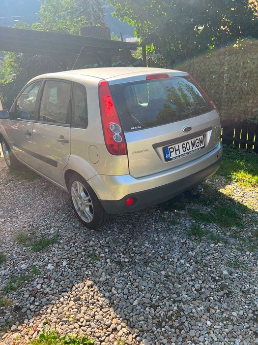 FORD Fiesta 2005 — imagine 3
