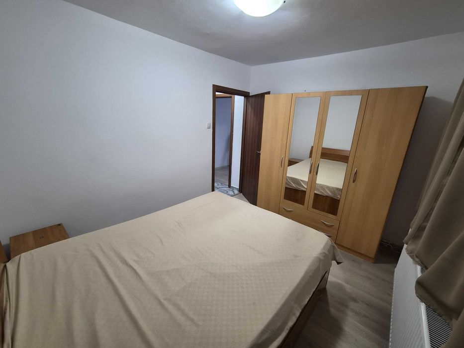 Apartament 2 camere semidecomandat de inchiriat pe termen lung, parter,Constanța, Inel 1