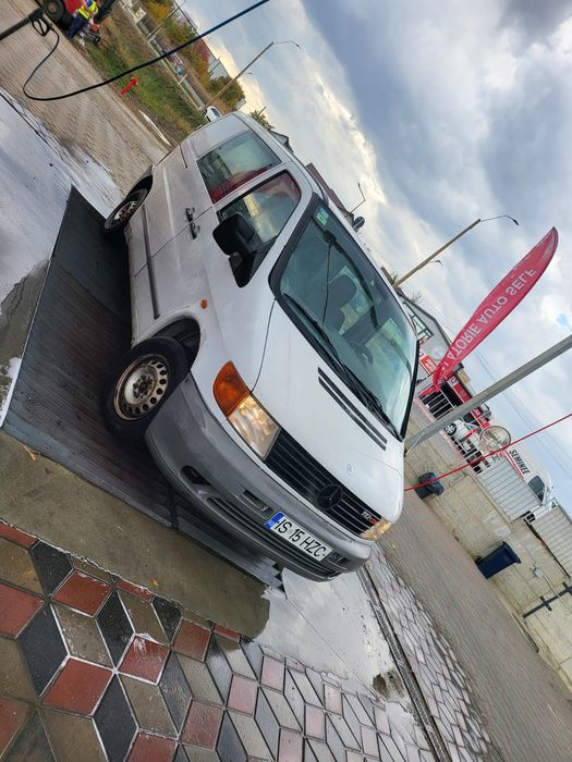 MERCEDES-BENZ  2000 — imagine 2