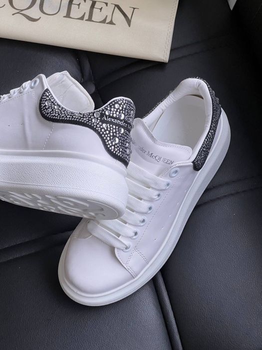 Adidasi Alexander Mcqueen noi