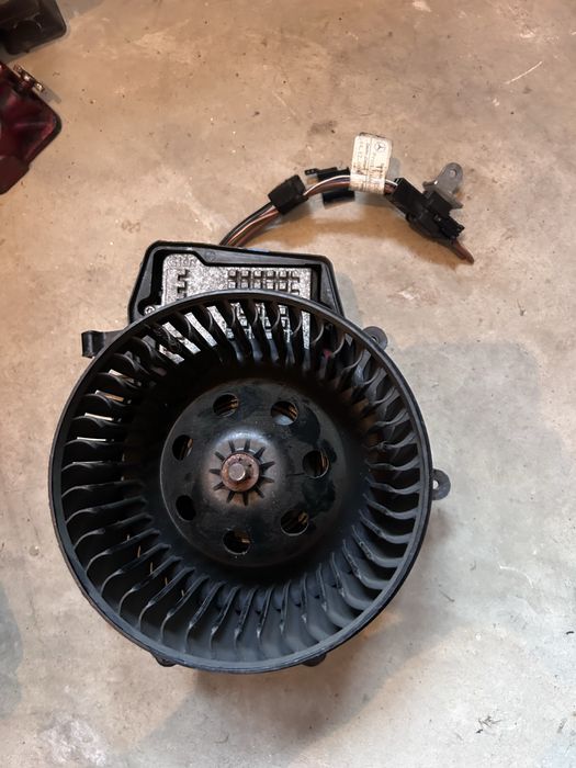 Моторче за парно за clk цлк и ц класа w209 w203