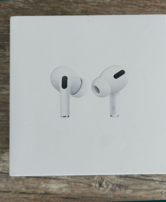 Продам наушники AirPods Pro