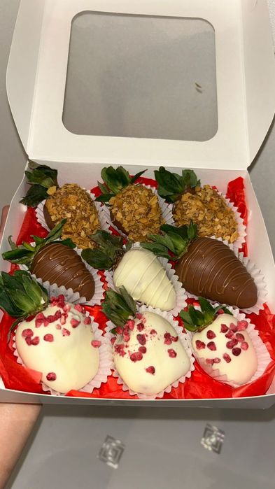 Клубника в шоколоде подарка Актау