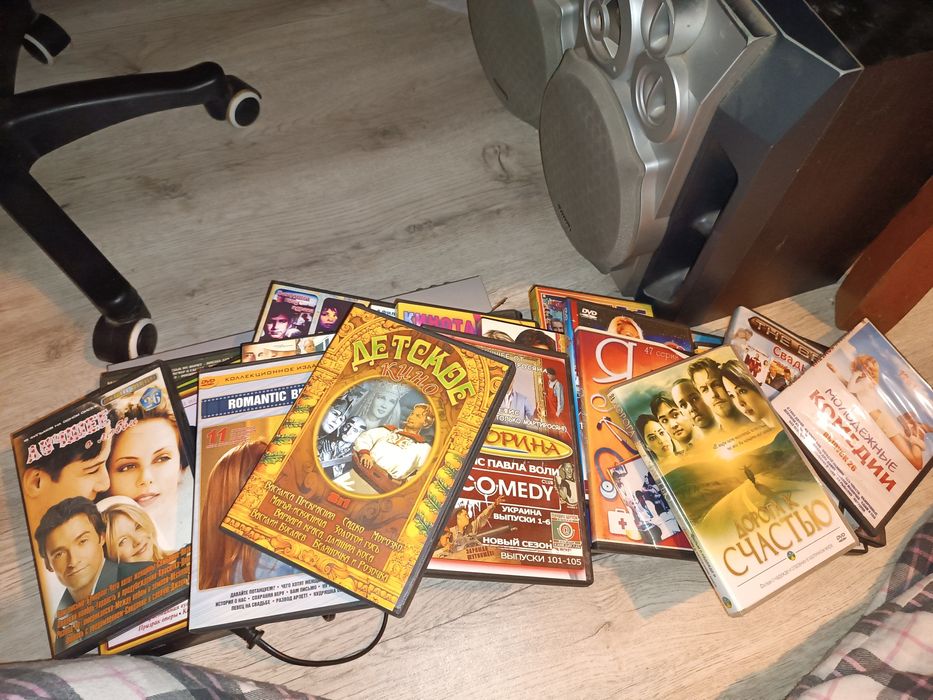 Продам dvd video Vitek