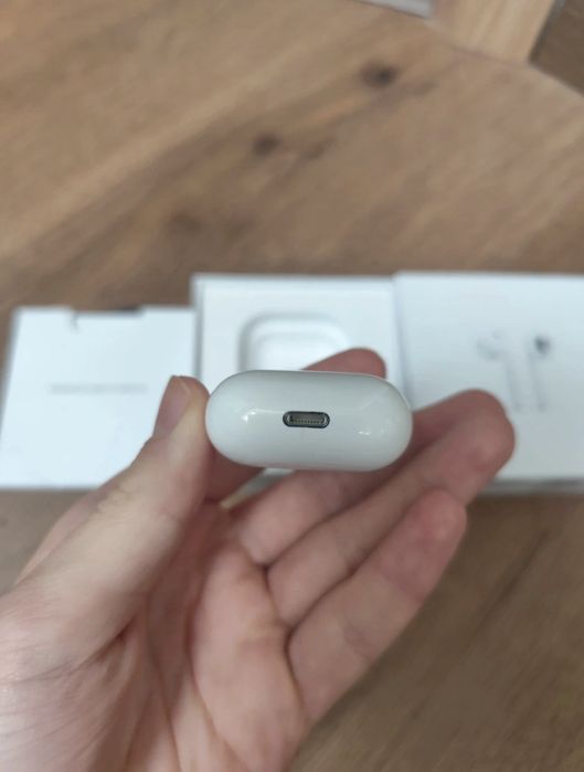 Airpods gen 2 ca noi