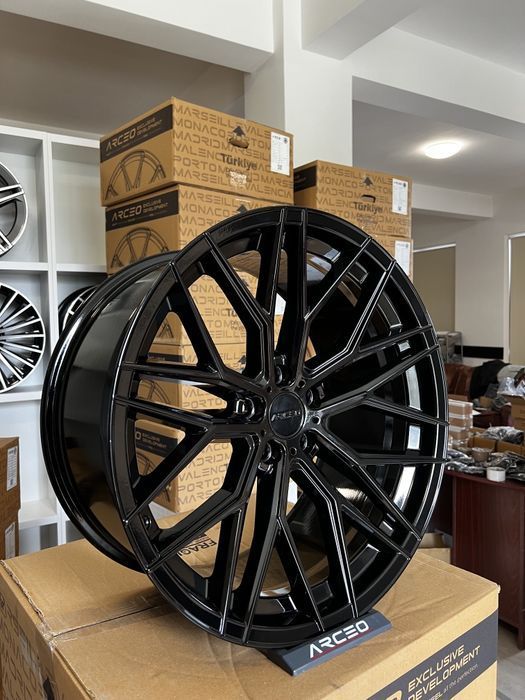 Jante R18 5x108 Arceo Valencia Noi Volvo XC40 XC60 XC90 S60 S90 V60 V90 Jaguar XE XF F-Pace E-Pace Land Rover Discovery Sport Freelander DS 4 5 7