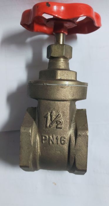 Robinet cu sertar  din alamă