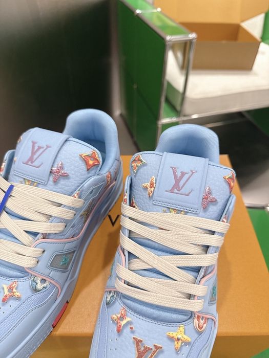 Adidasi Louis Vuitton