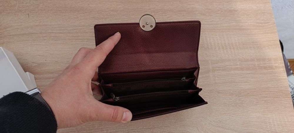Кошелёк кожаный новый