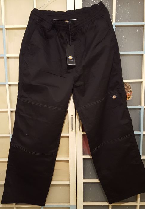 Dickies Mount Vista Pants / Carhartt Jeans