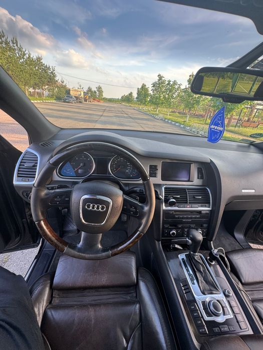 Audi q7 impecabil
