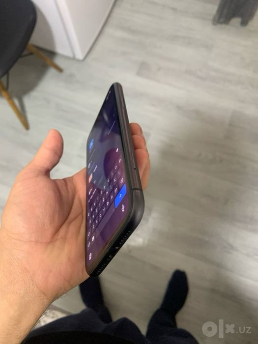 Iphone 11 ideal holatda