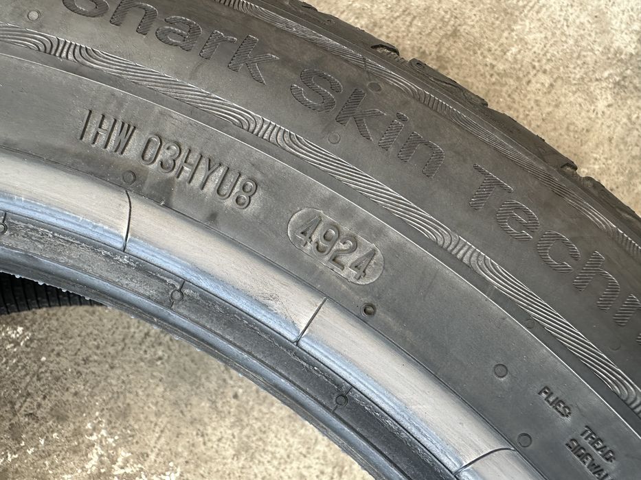 Set anvelope 255/45 R19 UNIROYAL vară