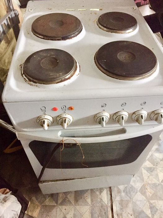 Печка с фурна с метални нагреватели