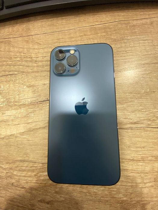 12 про макс  b/u toza