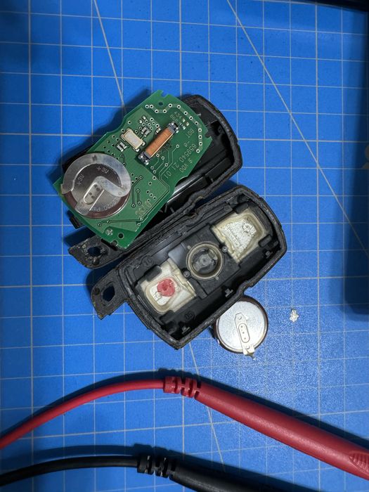 Schimbare inlocuire acumulator baterie cheie Bmw