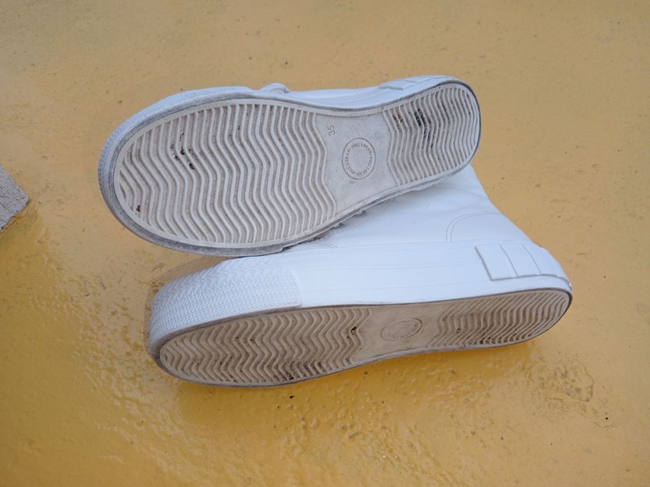 Vând ghetuțe copii