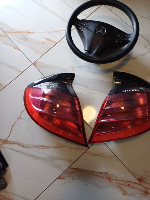 Tripla / Lampa / Stop stanga  Mercedes Benz W203 CL203 Coupe C200