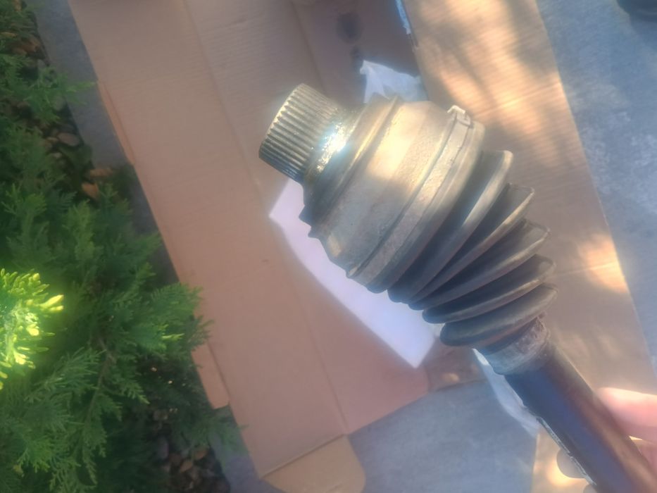 Карета с Полуоски Audi A4 B9