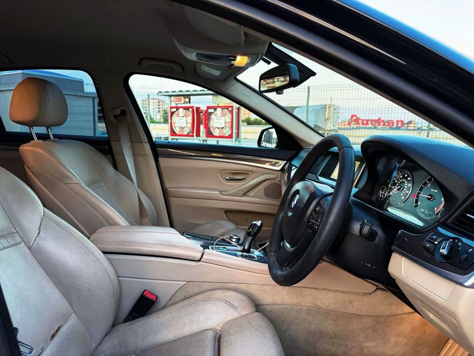 BMW 5 Series 2010 — imagine 3