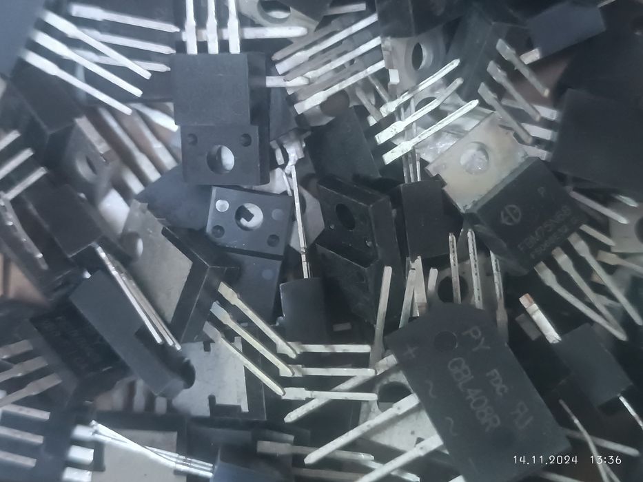 Транзисторы IRF1404PBF MOSFET 162A 40V