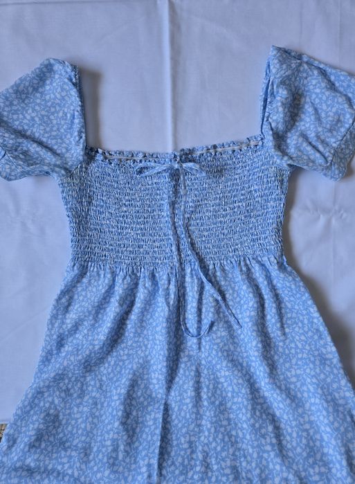 Rochie NewYorker scurta de vara cu maneci lasate pe umeri