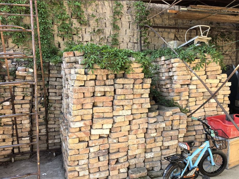 Продаю Николаевские кирпичи