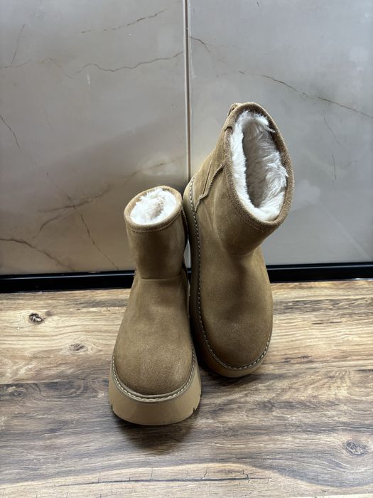 Дамски боти Stradivarius