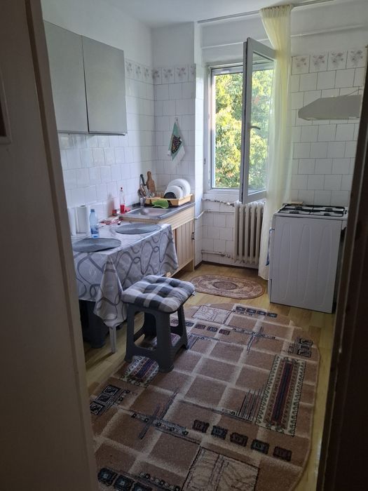 Apartament 2 camere de inchiriat