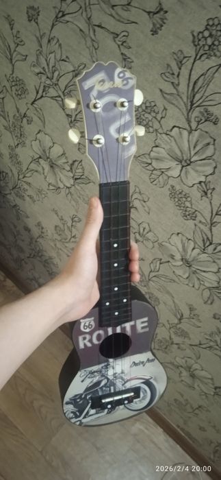 укулеле сопрано.