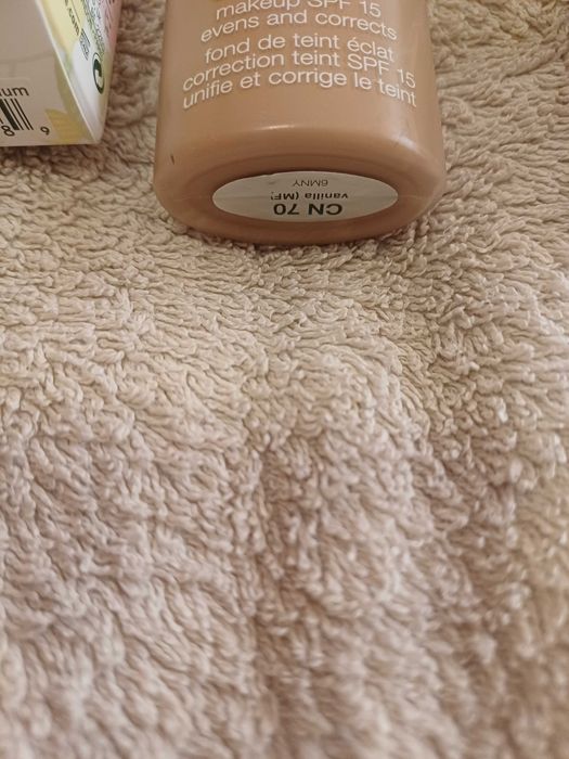 Фон дьо тен Clinique