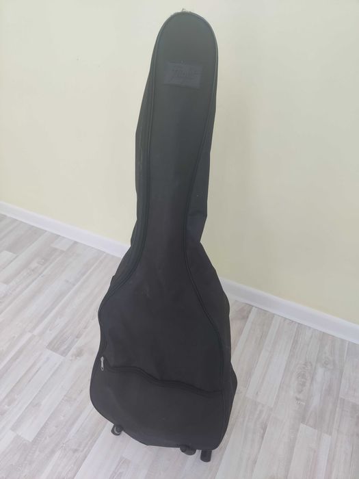 СРОЧНО! продам электро-акустическая гитара