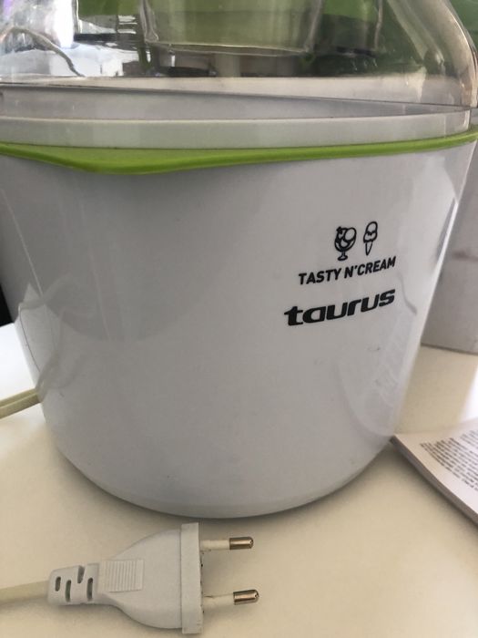 Aparat pentru inghetata, Taurus Tasty N’Cream