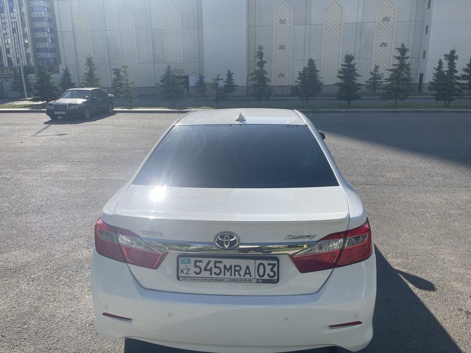 Продам камри 50 в хорошем состоянии